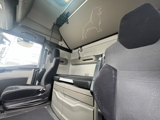 MAN TGX 18.510 4x2 LLS-U Euro6 Intarder Klima ZV - Cabeza tractora: foto 3 MAN TGX 18.510 4x2 LLS-U Euro6 Intarder Klima ZV - Cabeza tractora: foto 3