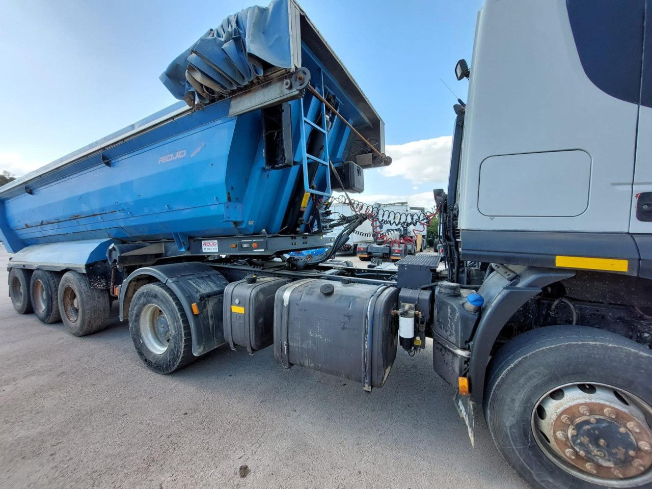 IVECO Trakker - Cabeza tractora: foto 2 IVECO Trakker - Cabeza tractora: foto 2