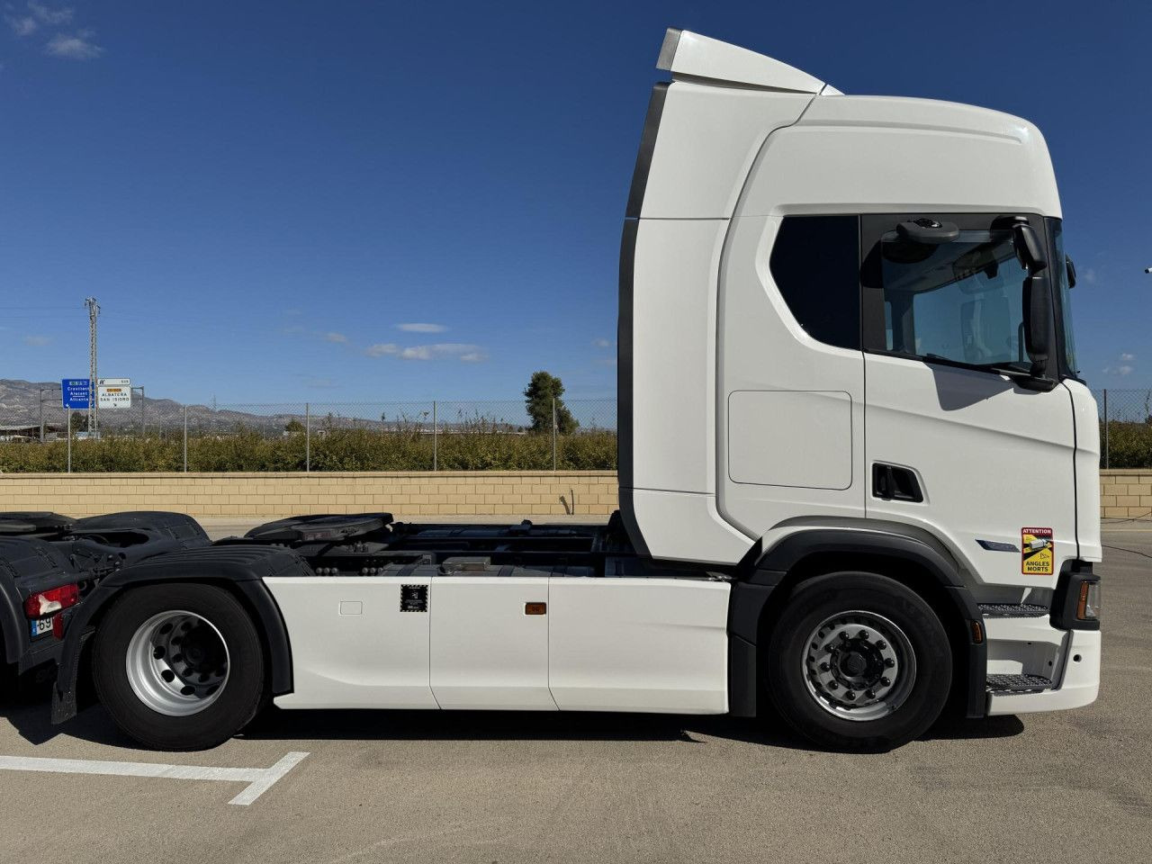 Scania R 460 - Cabeza tractora: foto 3 Scania R 460 - Cabeza tractora: foto 3