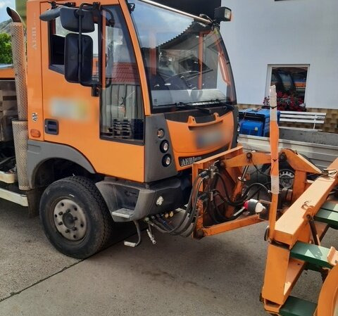 AEBI Schmidt MT750 4x4 Schmidt 750 Kipper 4x4 2020 AEBI Schmidt MT750 4x4, Winterdienstausstattung - Camión volquete: foto 2 AEBI Schmidt MT750 4x4 Schmidt 750 Kipper 4x4 2020 AEBI Schmidt MT750 4x4, Winterdienstausstattung - Camión volquete: foto 2