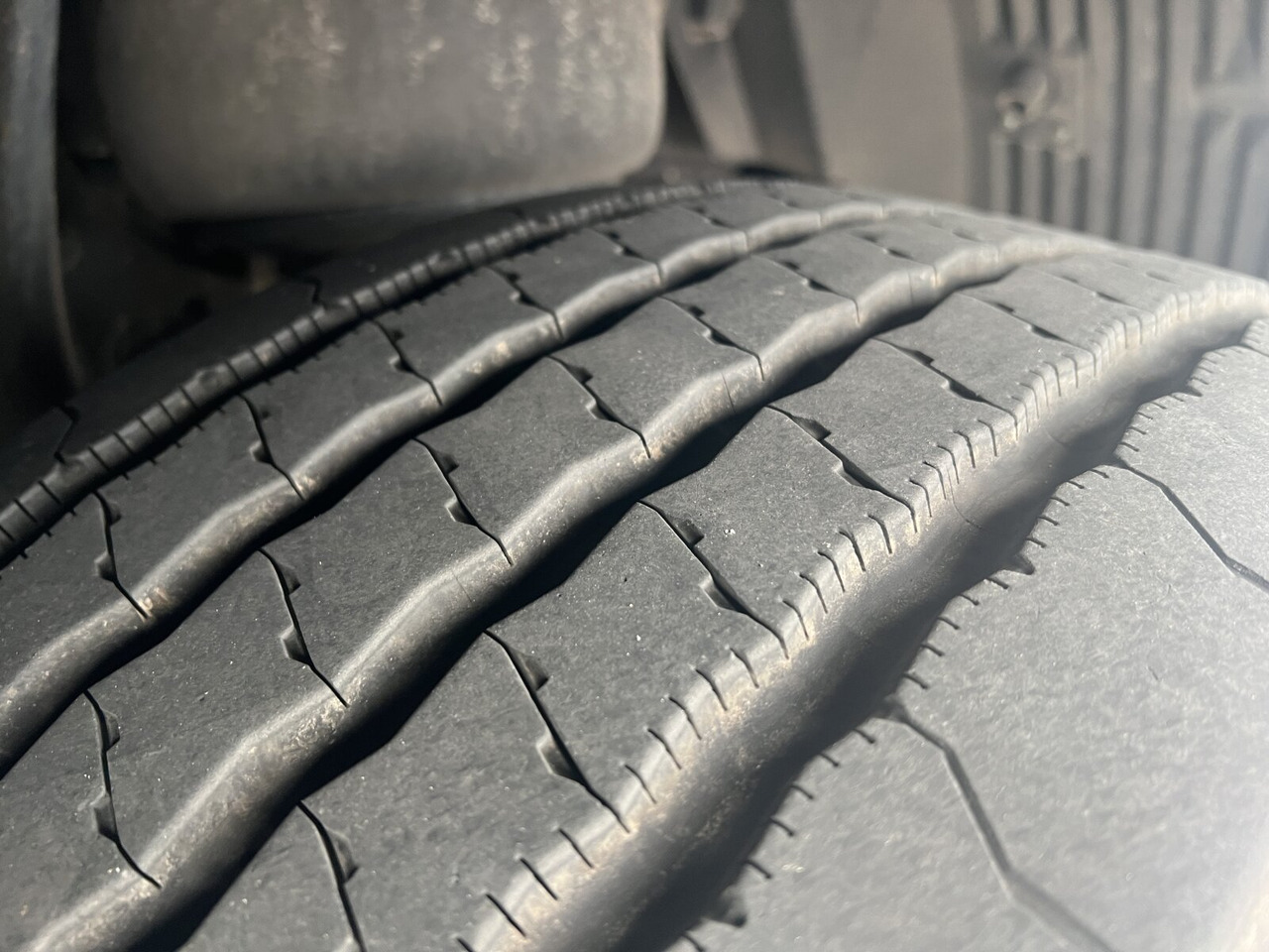 MAN TGX 18.500 4X2 LLS TGX 18.500 4X2 LLS, Retarder, Vollumer - Cabeza tractora: foto 2 MAN TGX 18.500 4X2 LLS TGX 18.500 4X2 LLS, Retarder, Vollumer - Cabeza tractora: foto 2