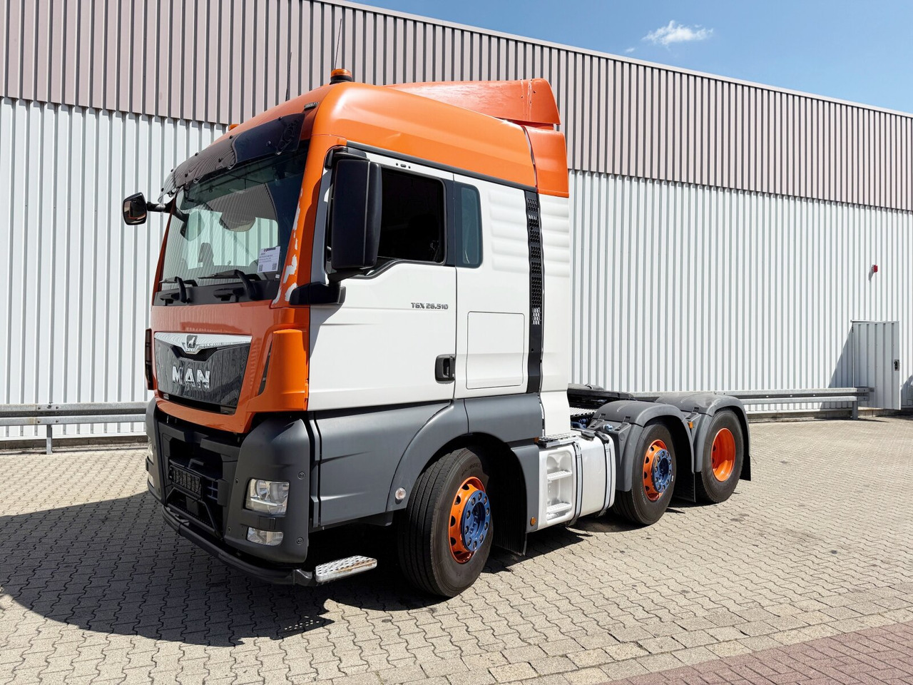 MAN TGX 26.510 6X2/4 BLS TGX 26.510 6X2/4 BLS, Intarder, Vorlauflenk-/lift, XLX-Fahrerhaus, Standklima - Cabeza tractora: foto 1 MAN TGX 26.510 6X2/4 BLS TGX 26.510 6X2/4 BLS, Intarder, Vorlauflenk-/lift, XLX-Fahrerhaus, Standklima - Cabeza tractora: foto 1