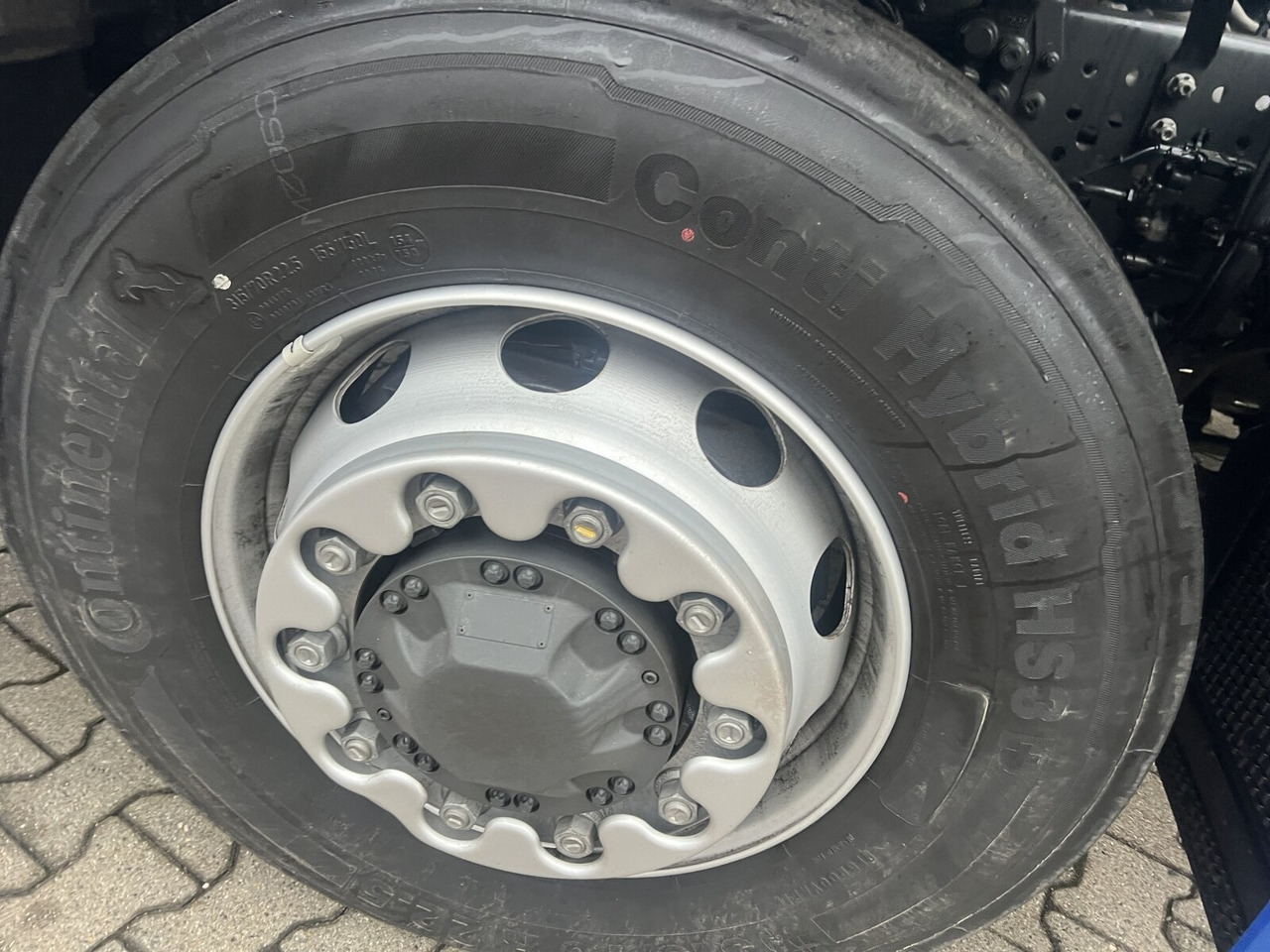 Mercedes-Benz Actros 1843 LS 4x4 HAD Actros 1843 LS 4x4 HAD, HydroDrive, MirrorCam, MultimediaCockpit - Cabeza tractora: foto 3 Mercedes-Benz Actros 1843 LS 4x4 HAD Actros 1843 LS 4x4 HAD, HydroDrive, MirrorCam, MultimediaCockpit - Cabeza tractora: foto 3