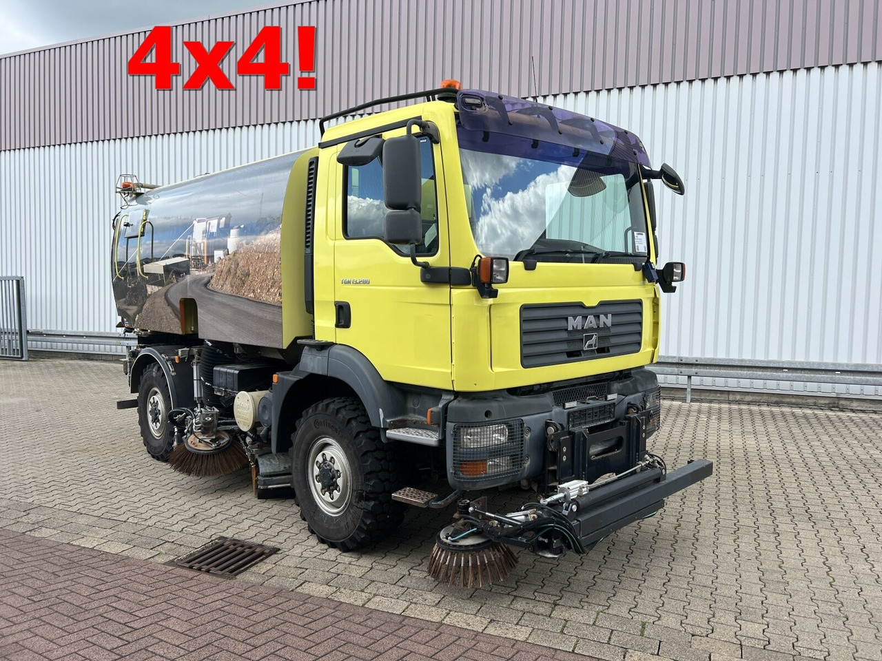 MAN TGM 13.280 4X4 BL TGM 13.280 4X4 BL, Kehhrmaschine Nothelfer Kobit K6 - Camión: foto 1 MAN TGM 13.280 4X4 BL TGM 13.280 4X4 BL, Kehhrmaschine Nothelfer Kobit K6 - Camión: foto 1