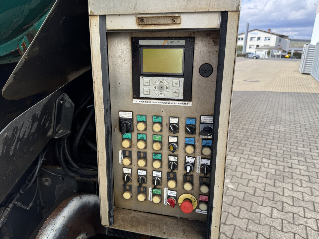 Camión Mercedes-Benz Actros 3348 6x4 Actros 3348 6x4, V8, Kroll Saug-/Spülwagen ca. 14m³, Wasserrückgewinnung, Funk: foto 15