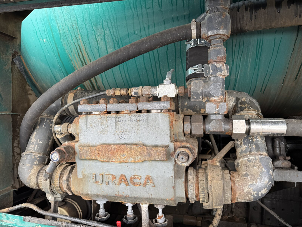 Camión Mercedes-Benz Actros 3348 6x4 Actros 3348 6x4, V8, Kroll Saug-/Spülwagen ca. 14m³, Wasserrückgewinnung, Funk: foto 12