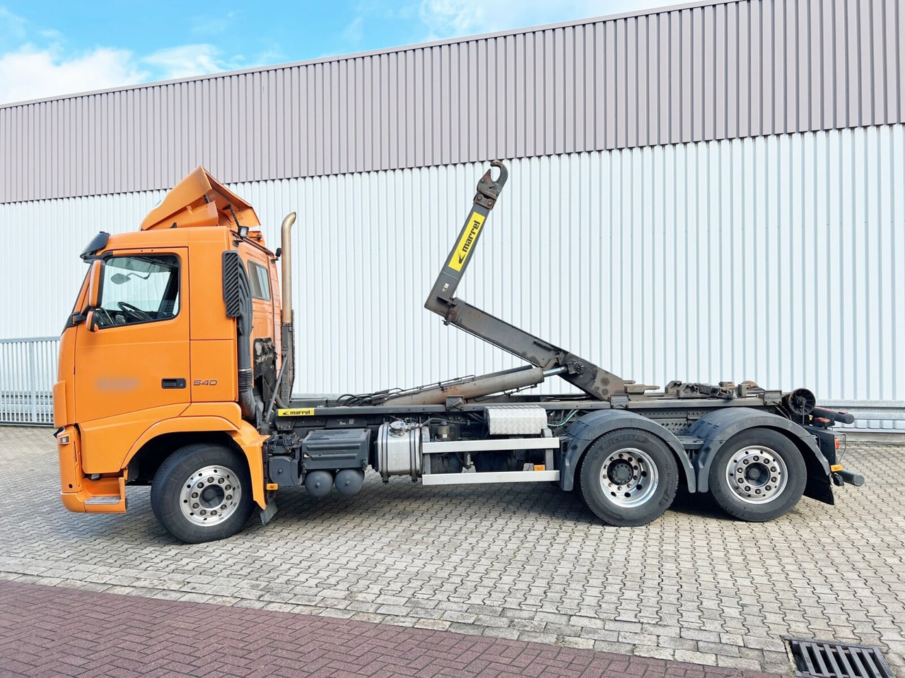 Camión multibasculante FH 540 6x2 FH 540 6x2, Lenk-/Liftachse, Motorabtrieb: foto 13