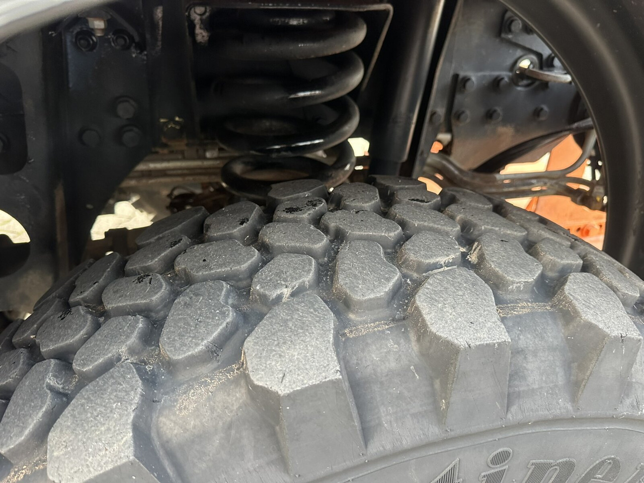 Unimog U300 405/10 4x4 U300 405/10 4x4, Kommunalhydraulik, Frontzapfwelle, Kipper - Furgoneta: foto 4 Unimog U300 405/10 4x4 U300 405/10 4x4, Kommunalhydraulik, Frontzapfwelle, Kipper - Furgoneta: foto 4