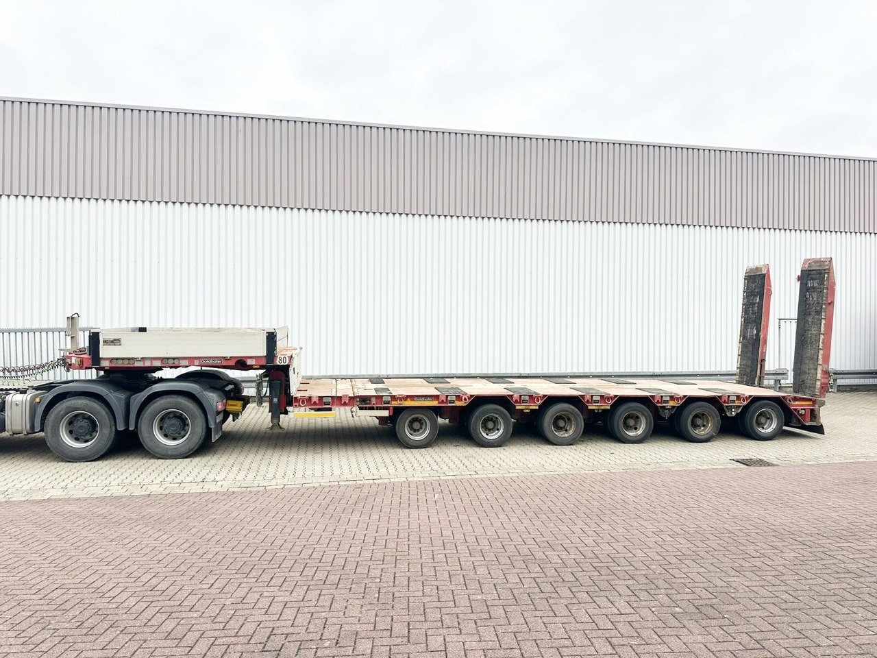 Goldhofer STZ L 6-67/80 A STZ-L 6-67/80 A, 6 Achsen, 86.000kg Ges.-Gew. - Semirremolque góndola rebajadas: foto 3 Goldhofer STZ L 6-67/80 A STZ-L 6-67/80 A, 6 Achsen, 86.000kg Ges.-Gew. - Semirremolque góndola rebajadas: foto 3