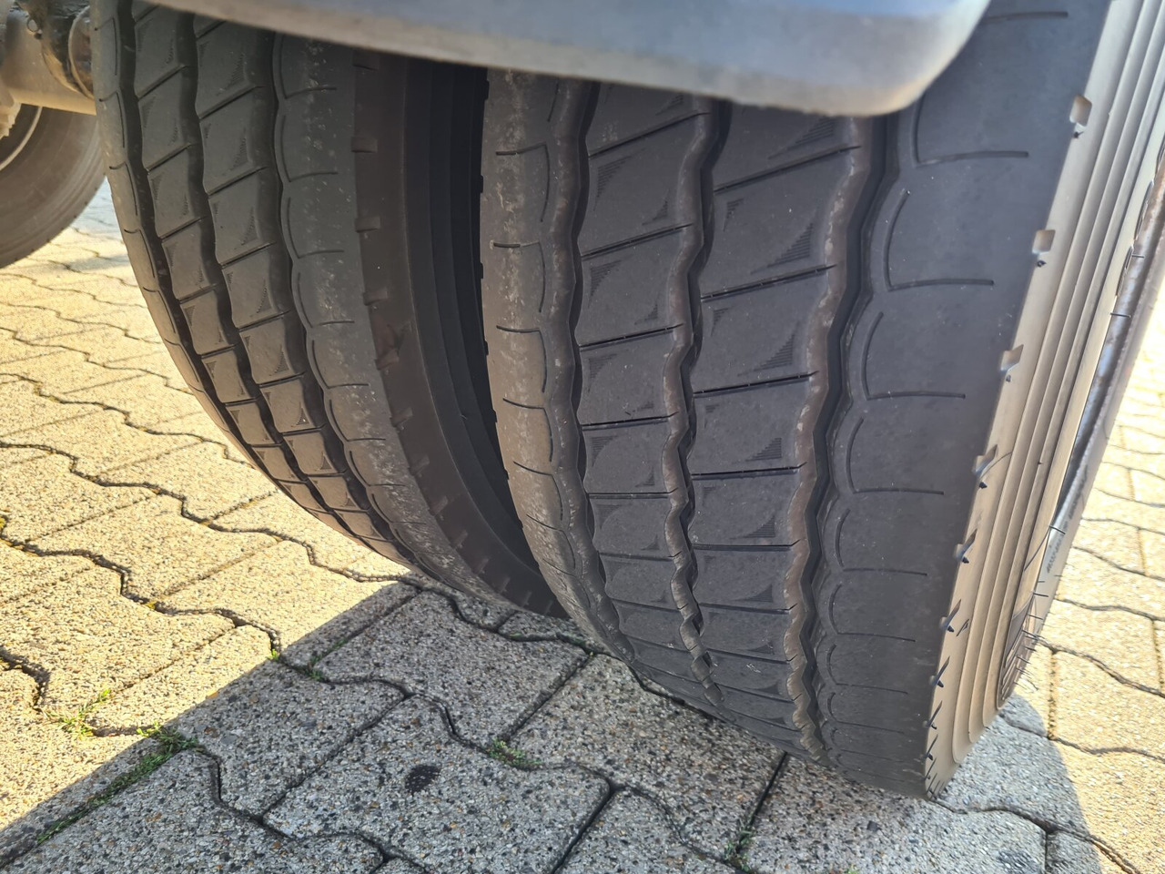 HAR 18.70 HAR 18.70 Abrollanhänger - Remolque multilift/ Portacontenedores de cadenas: foto 3 HAR 18.70 HAR 18.70 Abrollanhänger - Remolque multilift/ Portacontenedores de cadenas: foto 3