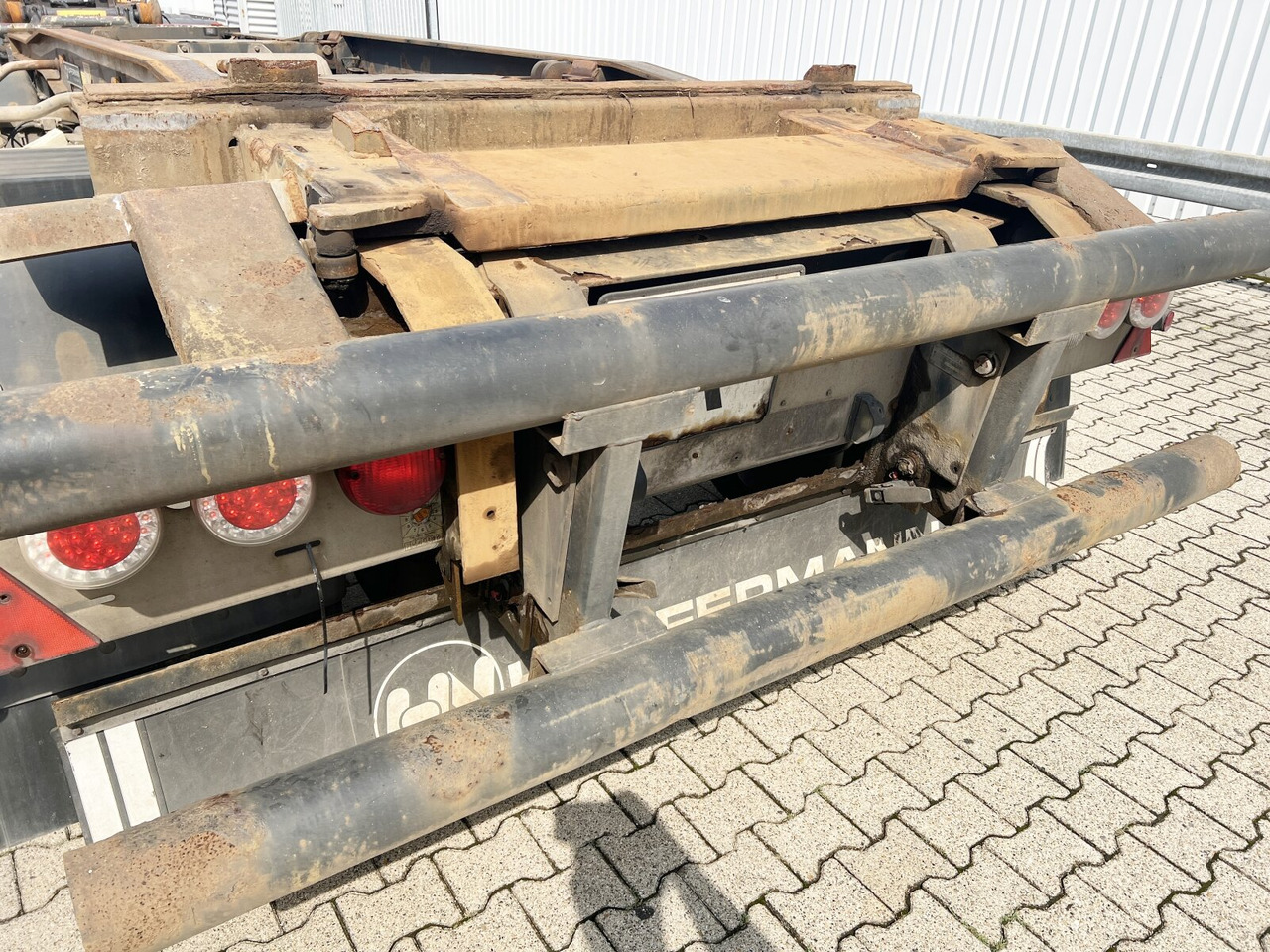 HSA 18.65 Schlittenabroller HSA 18.65 Schlittenabroller - Remolque multilift/ Portacontenedores de cadenas: foto 2 HSA 18.65 Schlittenabroller HSA 18.65 Schlittenabroller - Remolque multilift/ Portacontenedores de cadenas: foto 2
