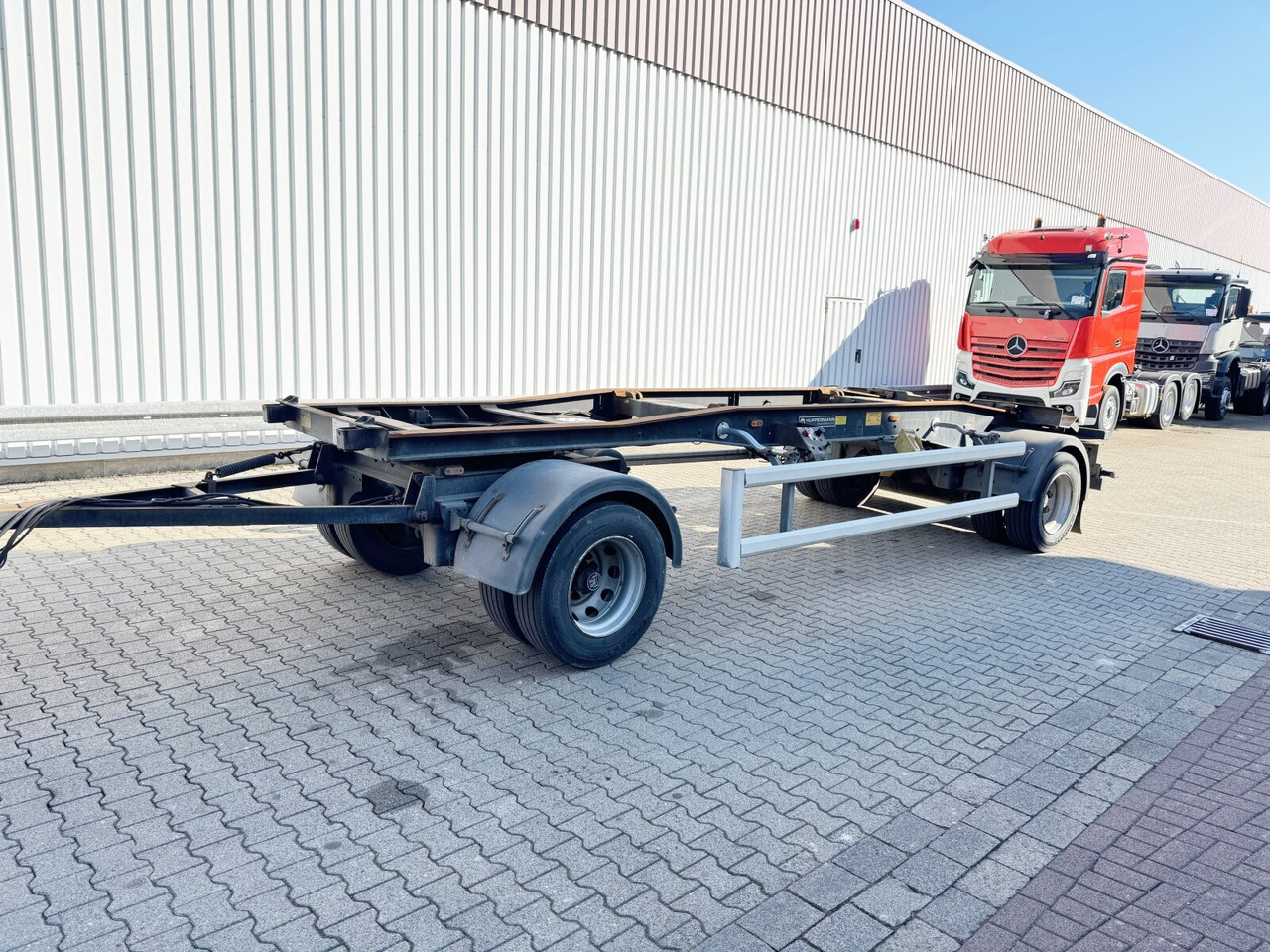 HSA 18.65 Schlittenabroller HSA 18.65 Schlittenabroller - Remolque multilift/ Portacontenedores de cadenas: foto 1 HSA 18.65 Schlittenabroller HSA 18.65 Schlittenabroller - Remolque multilift/ Portacontenedores de cadenas: foto 1
