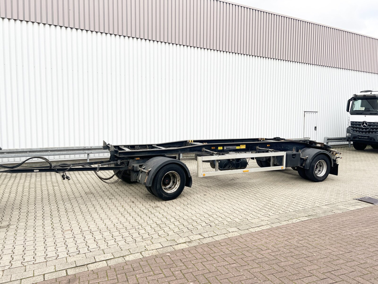 HSA 18.70 HSA 18.70 Schlittenabroller - Remolque multilift/ Portacontenedores de cadenas: foto 1 HSA 18.70 HSA 18.70 Schlittenabroller - Remolque multilift/ Portacontenedores de cadenas: foto 1