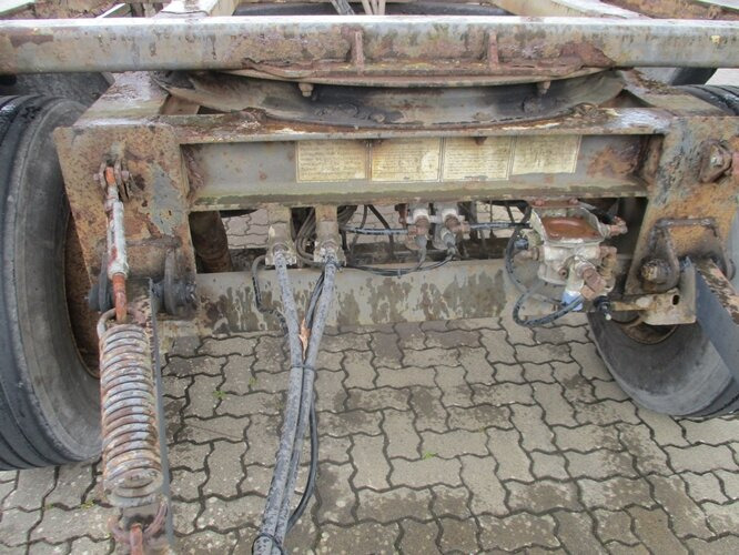 Hoffmann LCR 18.0/2 LCR 18.0/2 - Remolque multilift/ Portacontenedores de cadenas: foto 5 Hoffmann LCR 18.0/2 LCR 18.0/2 - Remolque multilift/ Portacontenedores de cadenas: foto 5