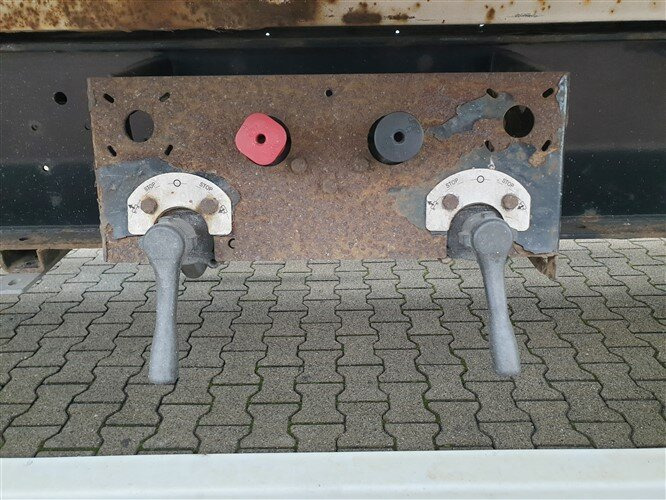 Krone AZW 18 AZW 18 - Remolque portacontenedore/ Intercambiable: foto 2 Krone AZW 18 AZW 18 - Remolque portacontenedore/ Intercambiable: foto 2