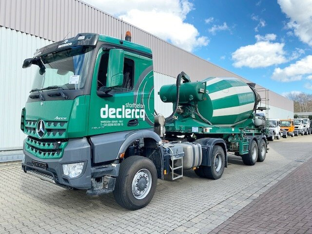 LIEBHERR Betonmischer ca. 10m³ LIEBHERR Betonmischer ca. 10m³, 6x Vorhanden! - Semirremolque hormigonera: foto 3 LIEBHERR Betonmischer ca. 10m³ LIEBHERR Betonmischer ca. 10m³, 6x Vorhanden! - Semirremolque hormigonera: foto 3
