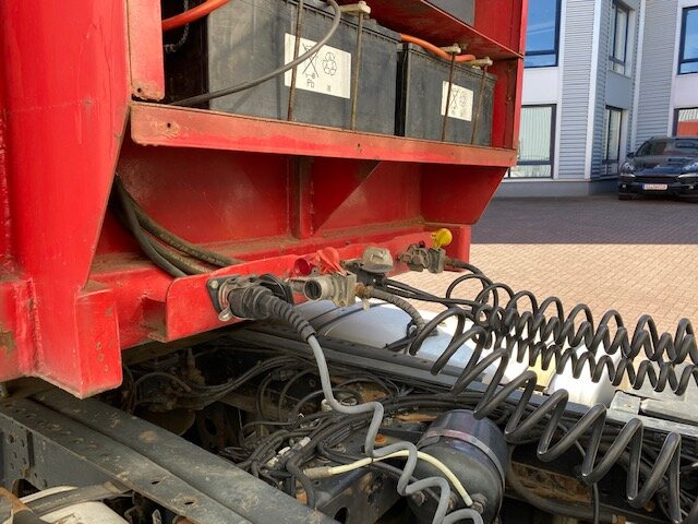 Langendorf SATUE 20/24 SATUE 20/24 mit durchgehender hydr. Rampe - Semirremolque góndola rebajadas: foto 4 Langendorf SATUE 20/24 SATUE 20/24 mit durchgehender hydr. Rampe - Semirremolque góndola rebajadas: foto 4