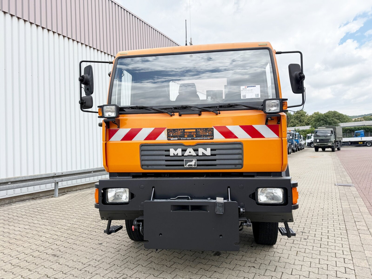 Camión volquete MAN 14.225 LAK 4x4 BB 14.225 LAK 4x4 BB, Winterdienstausstattung: foto 10
