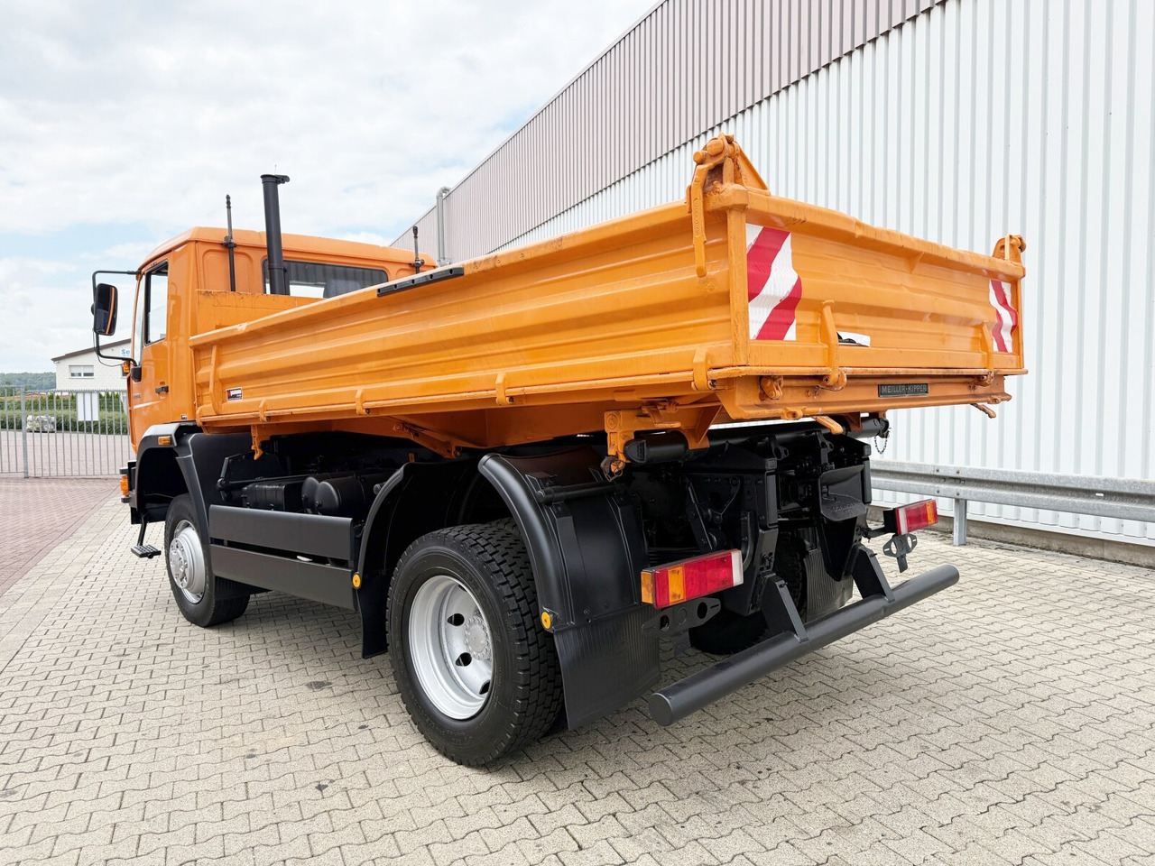 Camión volquete MAN 14.225 LAK 4x4 BB 14.225 LAK 4x4 BB, Winterdienstausstattung: foto 14