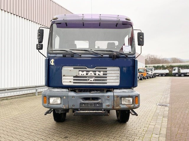 MAN T40 26.364/414 6x4, 6-Zylinder T40 26.364/414 6x4, 6-Zylinder - Camión chasis: foto 4 MAN T40 26.364/414 6x4, 6-Zylinder T40 26.364/414 6x4, 6-Zylinder - Camión chasis: foto 4