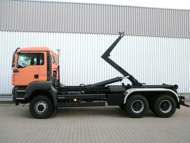 Foto del interior 1: Leasing de MAN TGA 26.310 6X6 BB TGA 26.310 6X6 BB MAN TGA 26.310 6X6 BB TGA 26.310 6X6 BB