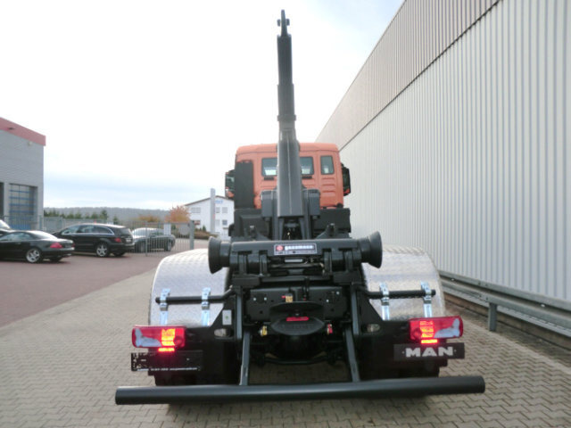 Leasing de MAN TGA 26.310 6X6 BB TGA 26.310 6X6 BB MAN TGA 26.310 6X6 BB TGA 26.310 6X6 BB: foto 7