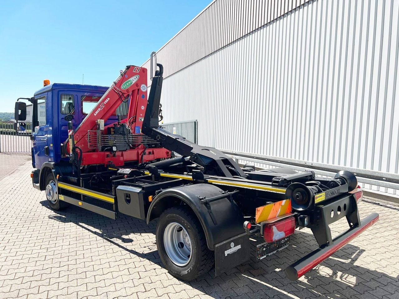 Camión multibasculante, Camión grúa MAN TGL 12.180/210 4x2 BB TGL 12.180/210 4x2 BB, City-Abroller, Kran AMCO VEBA 807N2S: foto 14 Camión multibasculante, Camión grúa MAN TGL 12.180/210 4x2 BB TGL 12.180/210 4x2 BB, City-Abroller, Kran AMCO VEBA 807N2S: foto 14