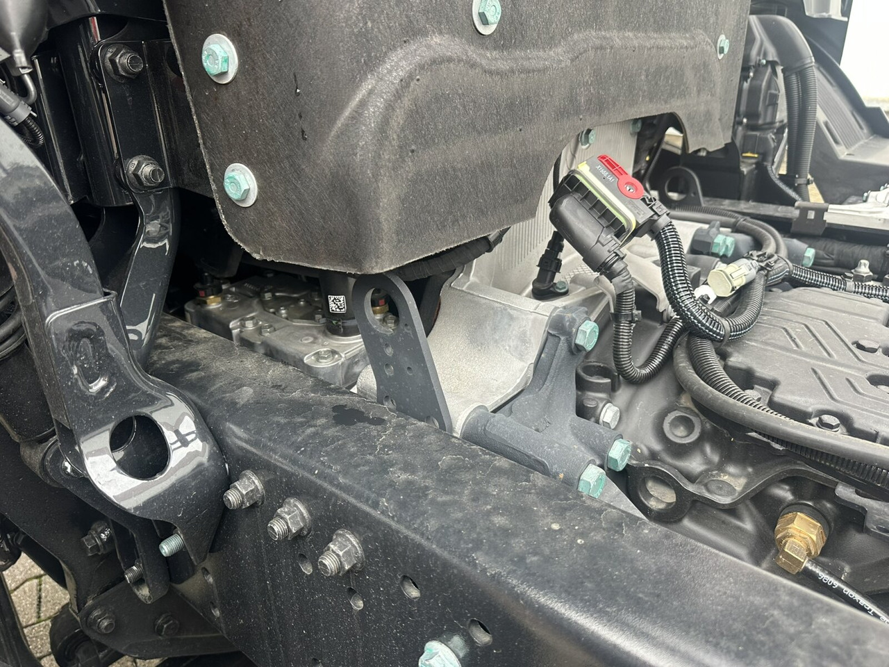 MAN TGS 26.440 6x2-4 LL CH TGS 26.440 6x2-4 LL CH, Lenk-/Liftachse, Navi, LED - Camión chasis: foto 2 MAN TGS 26.440 6x2-4 LL CH TGS 26.440 6x2-4 LL CH, Lenk-/Liftachse, Navi, LED - Camión chasis: foto 2