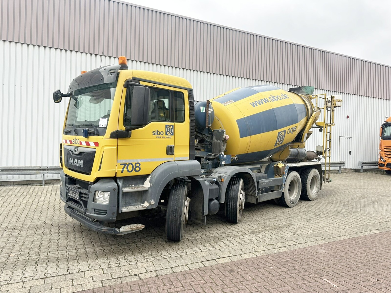 MAN TGS 32.420 8x4 BB TGS 32.420 8x4 BB, Betonmischer Stetter ca. 9m³ - Camión hormigonera: foto 1 MAN TGS 32.420 8x4 BB TGS 32.420 8x4 BB, Betonmischer Stetter ca. 9m³ - Camión hormigonera: foto 1