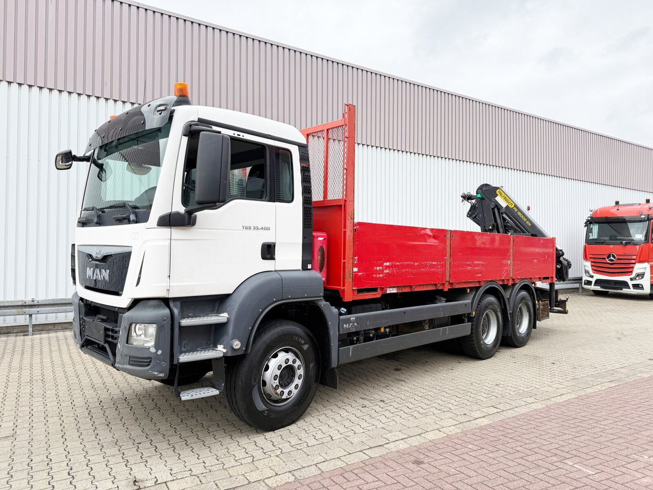 Camión grúa, Camión caja abierta MAN TGS 33.400 6x4 BB TGS 33.400 6x4 BB, Navi, Heckkran PK18002-EH C, Funk: foto 8 Camión grúa, Camión caja abierta MAN TGS 33.400 6x4 BB TGS 33.400 6x4 BB, Navi, Heckkran PK18002-EH C, Funk: foto 8