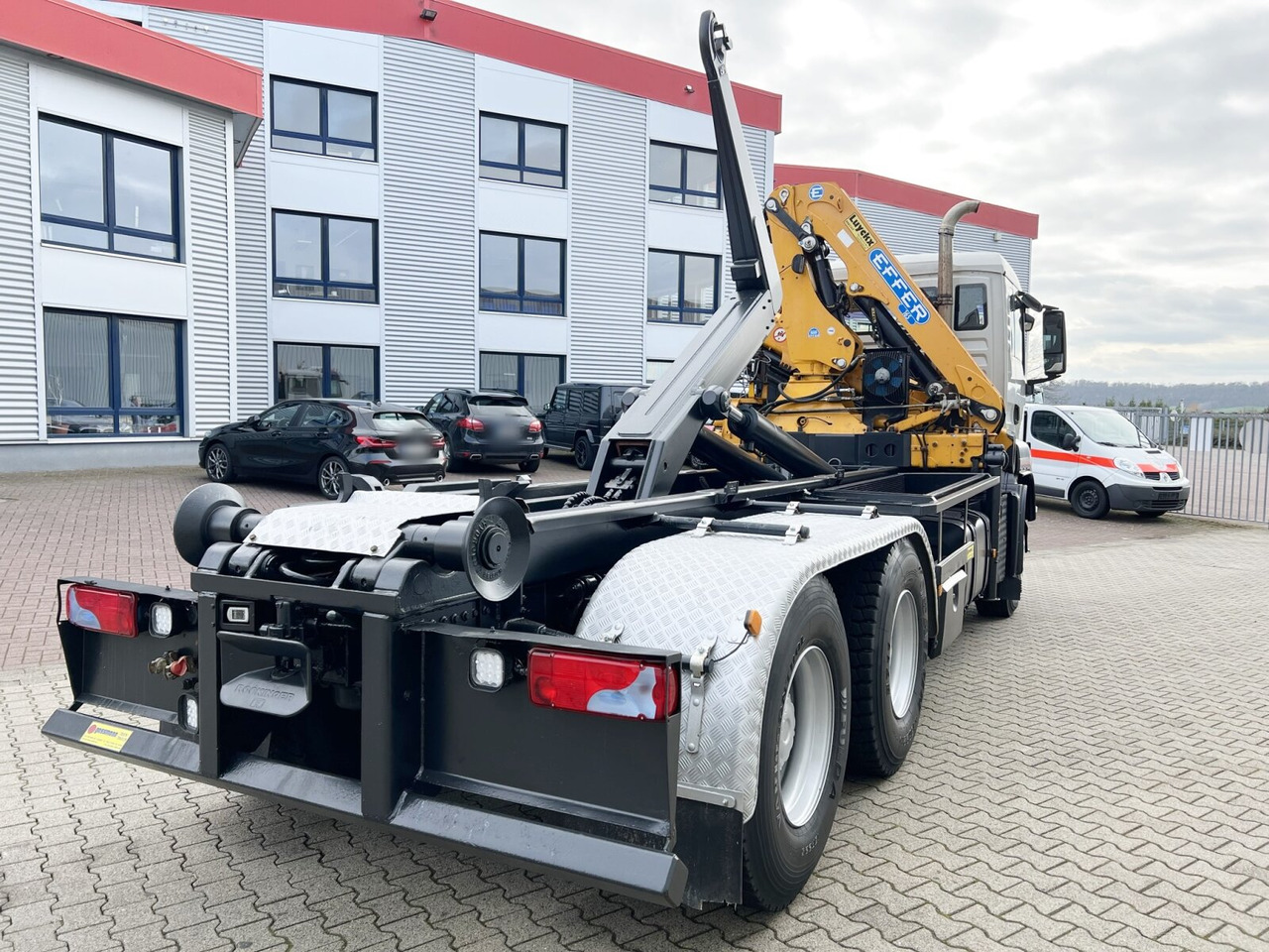 Camión multibasculante, Camión grúa MAN TGS 33.440 6X4 BL TGS 33.440 6X4 BL mit Kran Effer 165-3S, Funk: foto 11