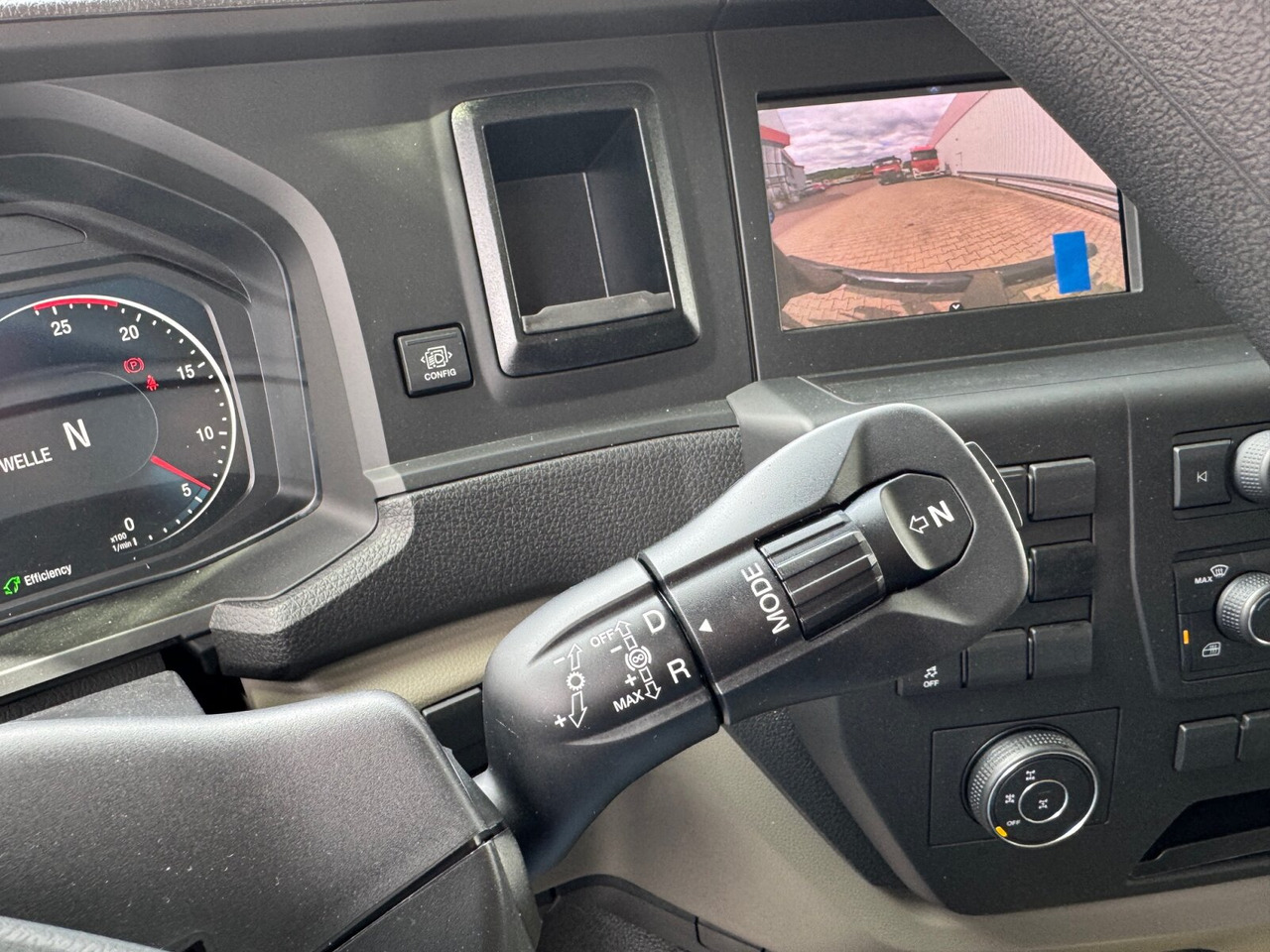 MAN TGS 33.480 6x6 BB CH TGS 33.480 6x6 BB CH, Hohe Bauart, Nebenantrieb - Camión volquete: foto 5 MAN TGS 33.480 6x6 BB CH TGS 33.480 6x6 BB CH, Hohe Bauart, Nebenantrieb - Camión volquete: foto 5