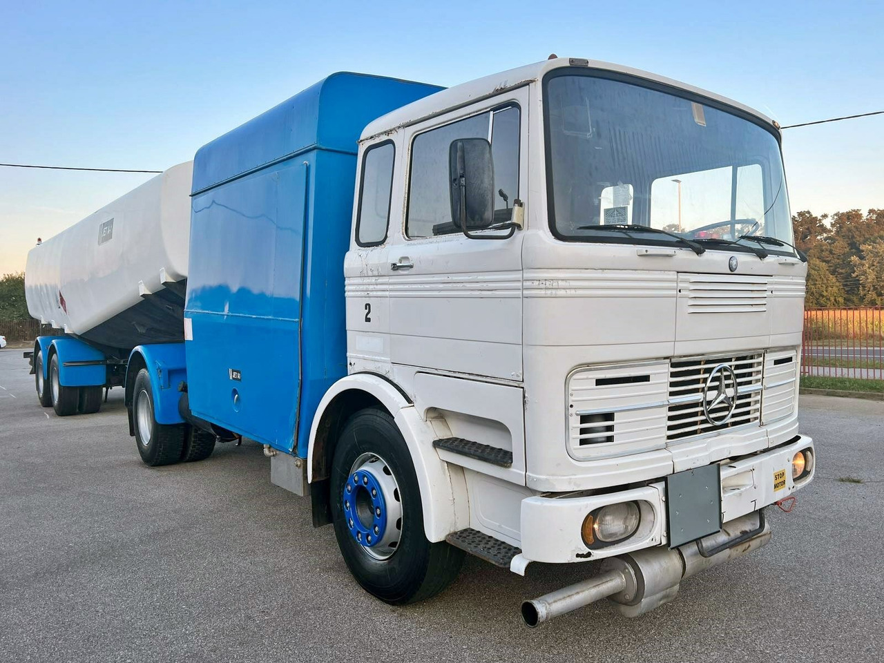 Leasing de Mercedes-Benz 1923 4x2 Tankwagenzug für Kerosin 40.000l 1923 4x2 Tankwagenzug für Kerosin 40.000l Mercedes-Benz 1923 4x2 Tankwagenzug für Kerosin 40.000l 1923 4x2 Tankwagenzug für Kerosin 40.000l: foto 8