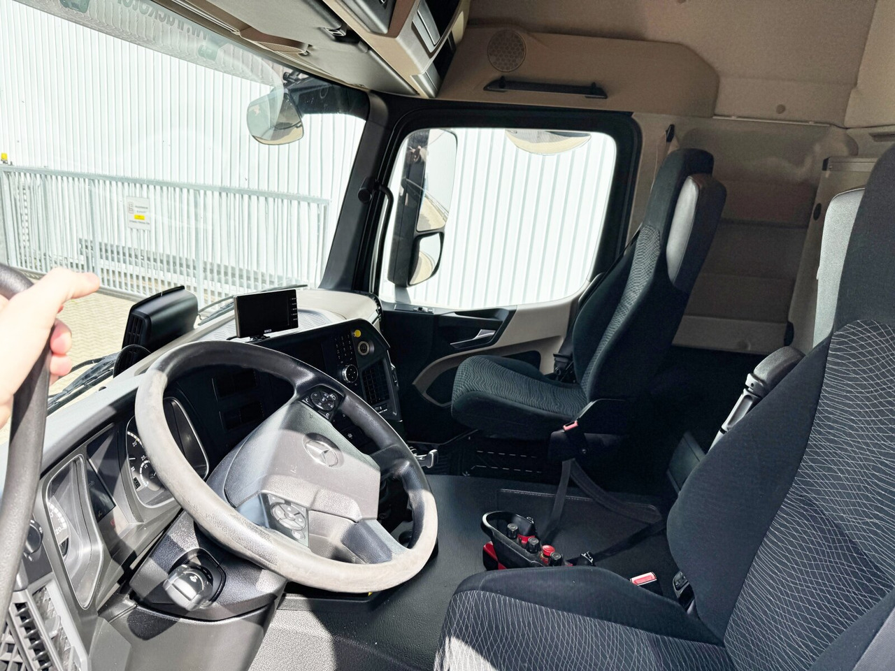 Camión grúa Mercedes-Benz Actros 1836 L 4x2 Actros 1836 L 4x2, Glastransporter, Heckkran Palfinger Pk 12002-EH, Funk: foto 7