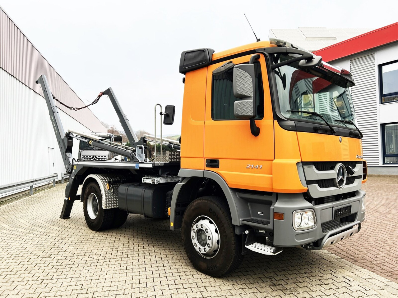 Camión portacontenedor de cadenas nuevo Mercedes-Benz Actros 2141 K 4x2 Actros 2141 K 4x2, Tele-Absetzer: foto 9