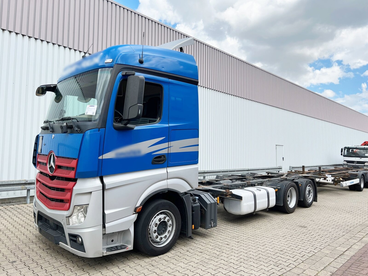 Mercedes-Benz Actros 2542 L/nR 6x2 Actros 2542 L/nR 6x2, Retarder, Standklima, StreamSpace, SoloStar - Camión portacontenedore/ Intercambiable: foto 1 Mercedes-Benz Actros 2542 L/nR 6x2 Actros 2542 L/nR 6x2, Retarder, Standklima, StreamSpace, SoloStar - Camión portacontenedore/ Intercambiable: foto 1
