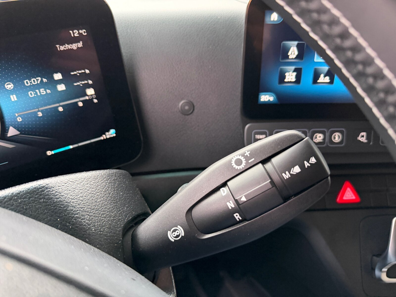 Mercedes-Benz Actros 2546 L 6x2 Actros 2546 L 6x2, Retarder, Lenk-/Liftachse, MultimediaCockpit, StreamSpace - Camión chasis: foto 4 Mercedes-Benz Actros 2546 L 6x2 Actros 2546 L 6x2, Retarder, Lenk-/Liftachse, MultimediaCockpit, StreamSpace - Camión chasis: foto 4