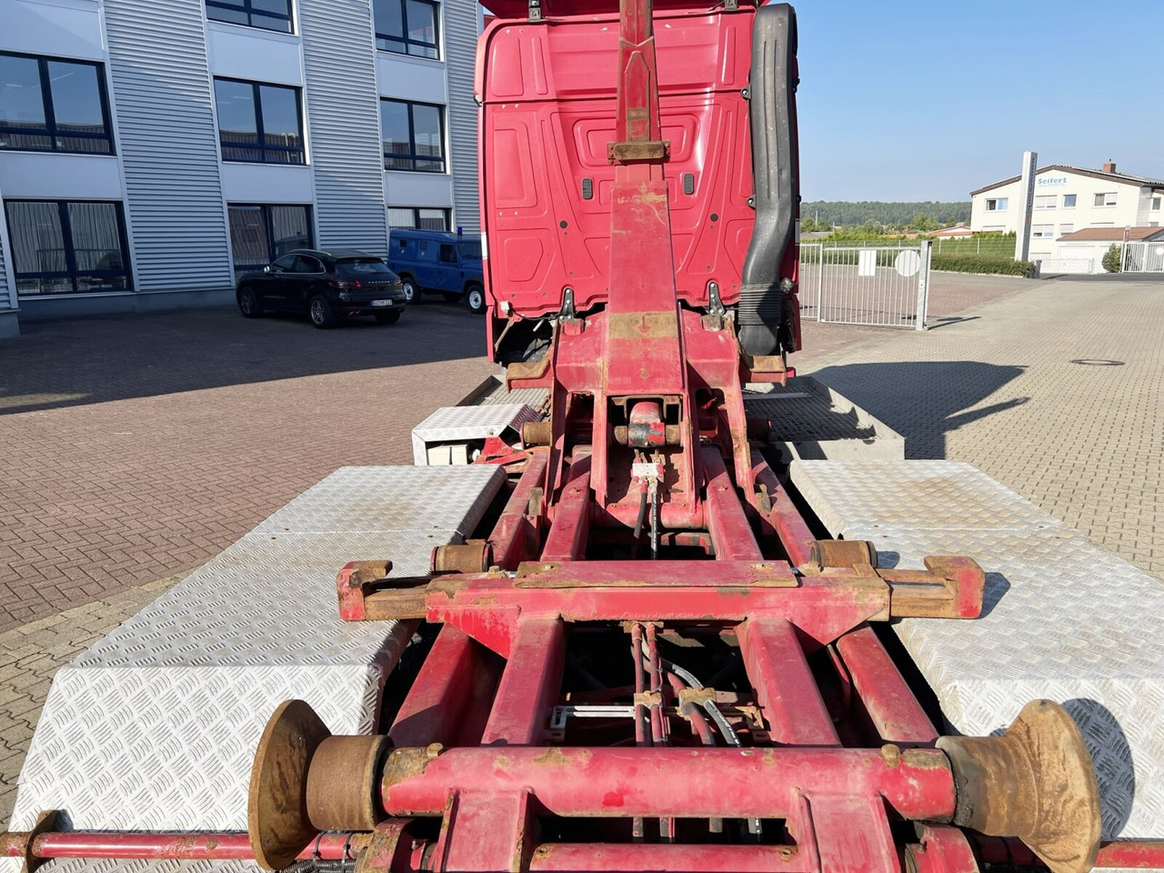 Mercedes-Benz Actros 2551 L 6x2 Actros 2551 L 6x2/46, Retarder, Liftachse, BigSpace, Bi-Xenon - Camión multibasculante: foto 2 Mercedes-Benz Actros 2551 L 6x2 Actros 2551 L 6x2/46, Retarder, Liftachse, BigSpace, Bi-Xenon - Camión multibasculante: foto 2