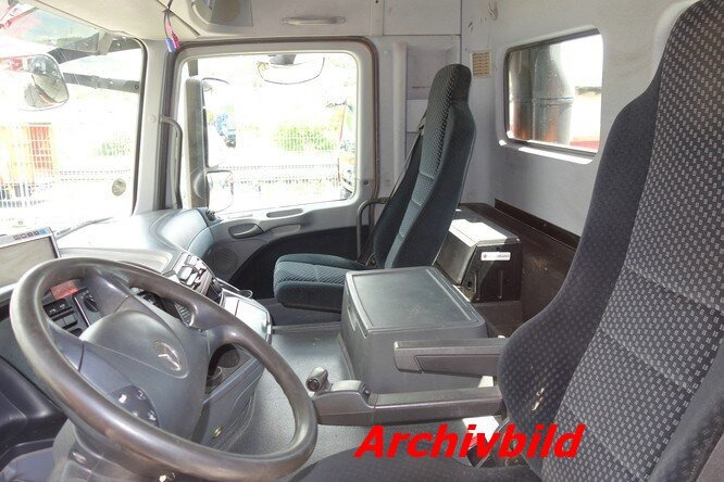 Mercedes-Benz Actros 2551 L 6x2 Actros 2551L/6x2,Meiller, Lenk-Liftachse V 8 - Camión multibasculante: foto 4 Mercedes-Benz Actros 2551 L 6x2 Actros 2551L/6x2,Meiller, Lenk-Liftachse V 8 - Camión multibasculante: foto 4