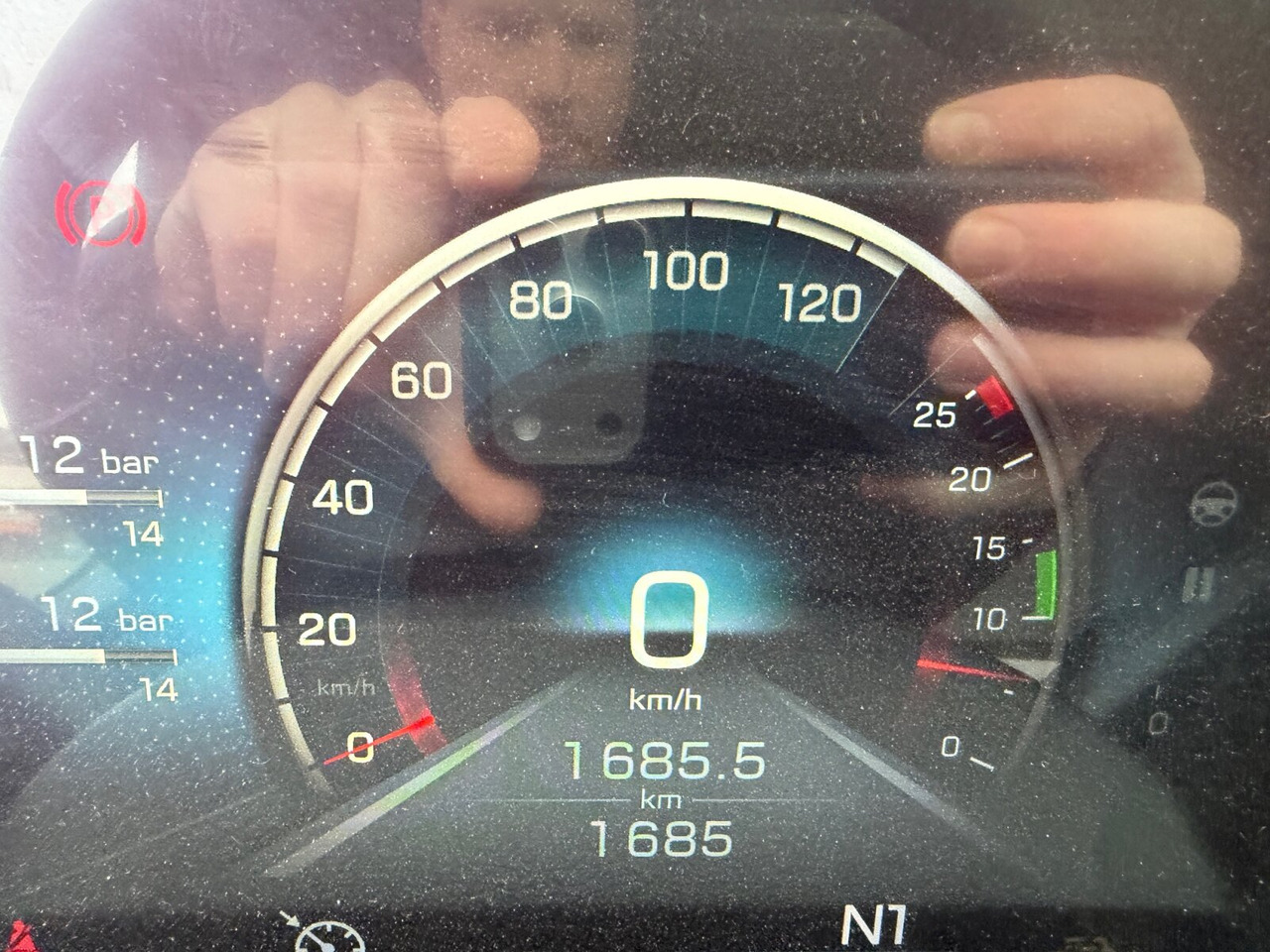 Mercedes-Benz Arocs 1840 K 4x2 Arocs 1840 K 4x2, MultimediaCockpit, 2x Nebenantrieb, NMV & Motorabtrieb - Camión chasis: foto 3 Mercedes-Benz Arocs 1840 K 4x2 Arocs 1840 K 4x2, MultimediaCockpit, 2x Nebenantrieb, NMV & Motorabtrieb - Camión chasis: foto 3