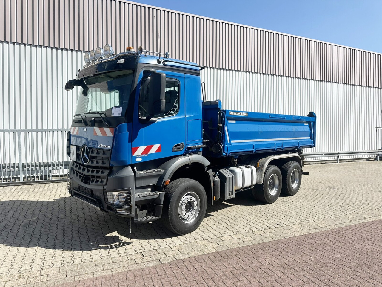 Camión volquete Mercedes-Benz Arocs 2645 K 6x4 Arocs 2645 K 6x4, Retarder: foto 9