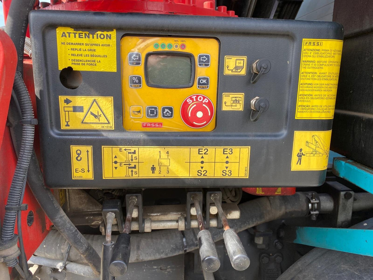 Mercedes-Benz Arocs 4151 K 8x4 Arocs 4151 K 8x4, Fassi Heckkran F 365 RA. 2.26 E Dynamic Funk - Camión grúa, Camión caja abierta: foto 4 Mercedes-Benz Arocs 4151 K 8x4 Arocs 4151 K 8x4, Fassi Heckkran F 365 RA. 2.26 E Dynamic Funk - Camión grúa, Camión caja abierta: foto 4