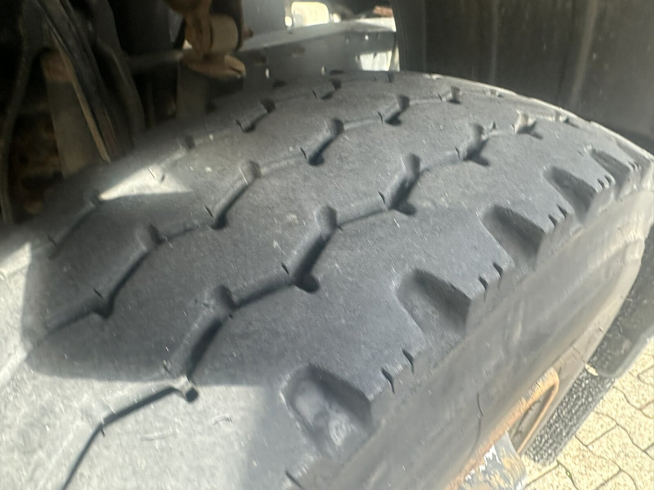 Mercedes-Benz Atego 1223 K 4x2 Atego 1223 K 4x2, AHK-Öl - Camión volquete: foto 3 Mercedes-Benz Atego 1223 K 4x2 Atego 1223 K 4x2, AHK-Öl - Camión volquete: foto 3