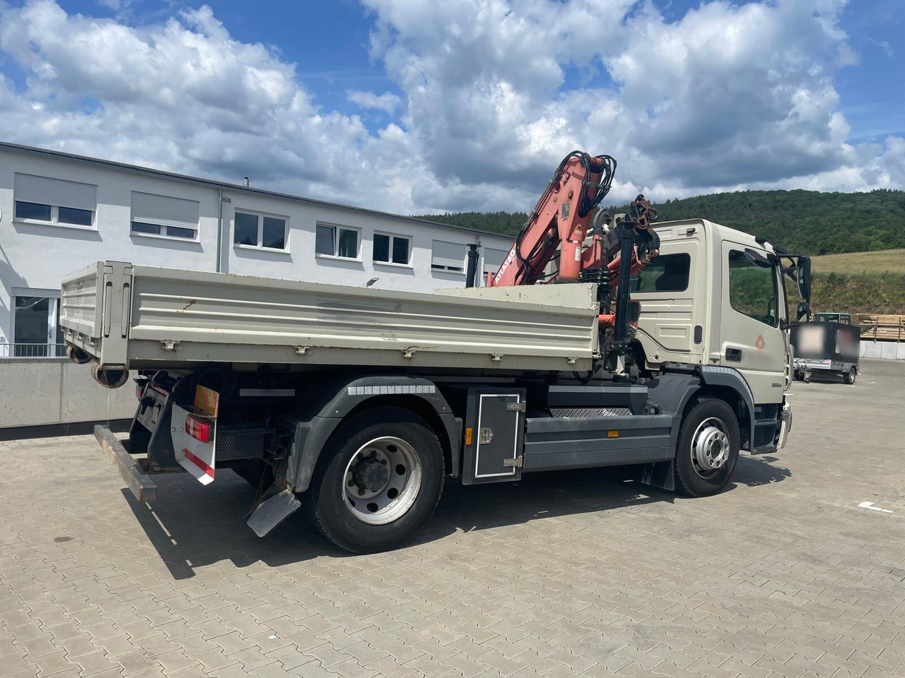 Mercedes-Benz Atego 1224 K 4x2 Atego 1224 K 4x2 - Camión multibasculante: foto 2 Mercedes-Benz Atego 1224 K 4x2 Atego 1224 K 4x2 - Camión multibasculante: foto 2