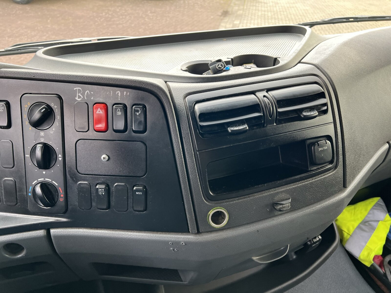 Leasing de Mercedes-Benz Atego 816 L 4x2 Atego 816 L 4x2 mit LBW, 4x Vorhanden! Mercedes-Benz Atego 816 L 4x2 Atego 816 L 4x2 mit LBW, 4x Vorhanden!: foto 6