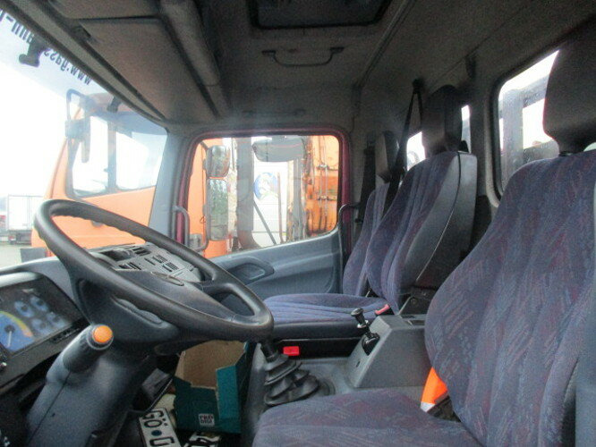 Mercedes-Benz Atego 817L 4x2 Atego 817L 4x2, Autotransporter, 2x VORHANDEN! - Camión portavehículos: foto 4 Mercedes-Benz Atego 817L 4x2 Atego 817L 4x2, Autotransporter, 2x VORHANDEN! - Camión portavehículos: foto 4