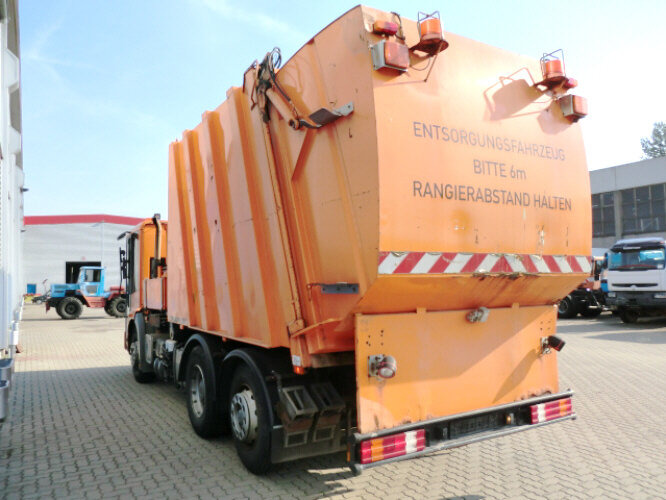 Camión de basura para transporte de basura Mercedes-Benz Econic 2628L 6x2 mit SIDEPRESS Aufbau Econic 2628L 6x2 mit SIDEPRESS Aufbau: foto 8