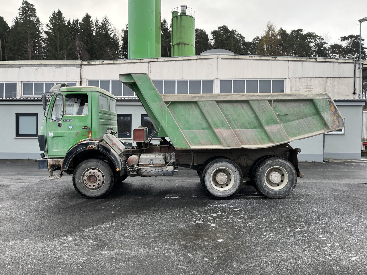 Mercedes-Benz NG 2628 K 6x4 NG 2628 K 6x4, V8, MEILLER Stahlmulde ca. 10³ - Dúmper: foto 1 Mercedes-Benz NG 2628 K 6x4 NG 2628 K 6x4, V8, MEILLER Stahlmulde ca. 10³ - Dúmper: foto 1