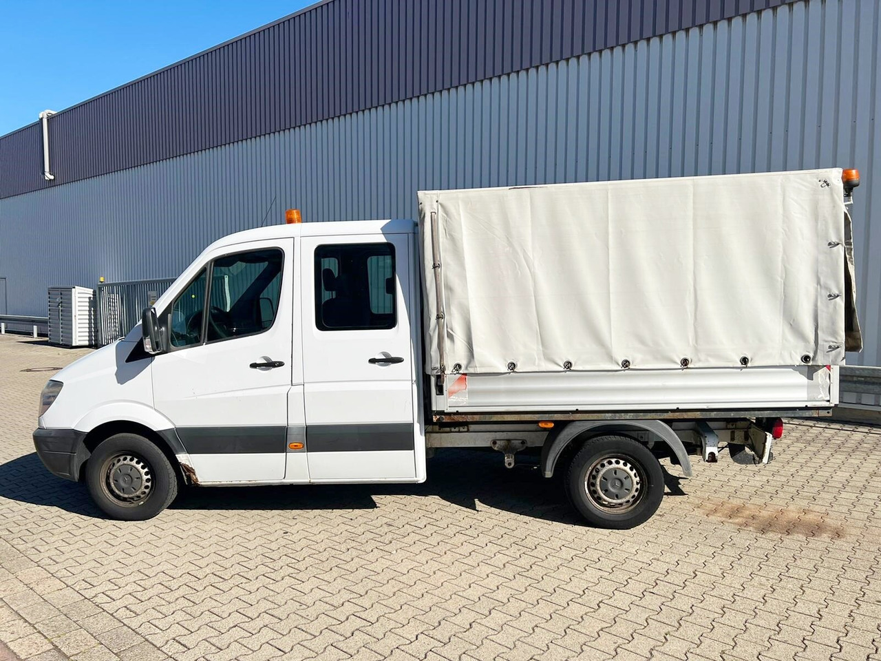 Mercedes-Benz Sprinter 209 CDI 4x2 Doka Sprinter 209 CDI 4x2 Doka - Furgoneta con lona, Furgoneta combi: foto 1 Mercedes-Benz Sprinter 209 CDI 4x2 Doka Sprinter 209 CDI 4x2 Doka - Furgoneta con lona, Furgoneta combi: foto 1