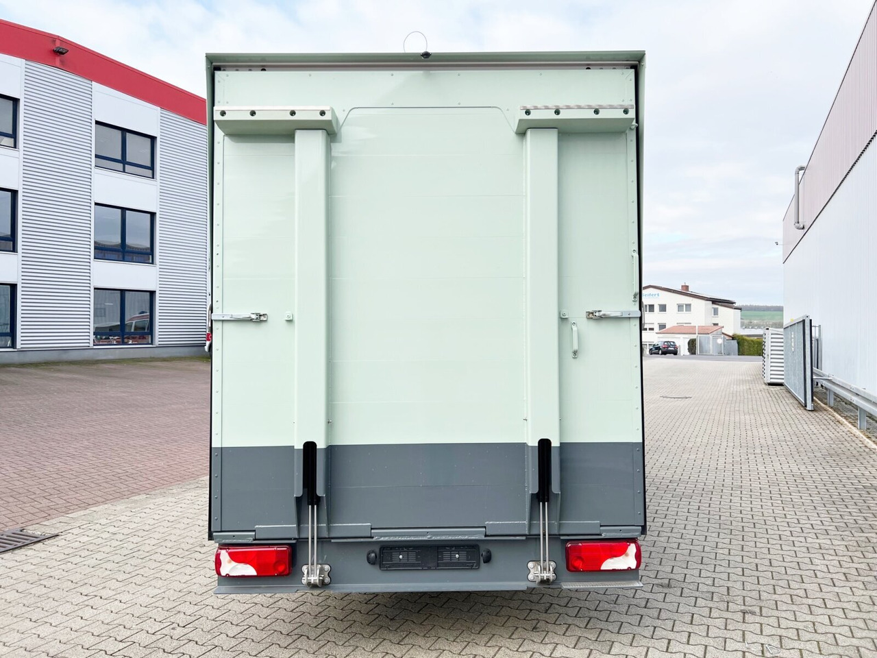 Furgón Mercedes-Benz Sprinter 516 FG 4x2 Sprinter 516 FG 4x2, MBUX, Autotransporter Comear: foto 11